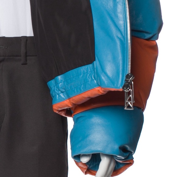 BOTTEGA VENETA Leather Puffer - Picture 5 of 14